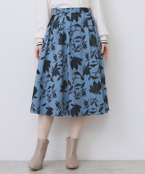 セール】フラワータックフレアスカート【洗濯機OK/イージーアイロン/防