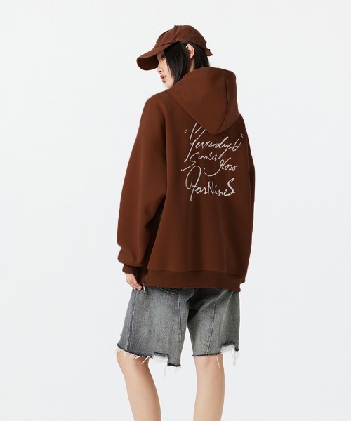 WEGO(ウィゴー)の「WEGO/レタープリントオーバーサイズパーカー(パーカー・レディース・ブラック/グレー/ブラウン・LARGE/MEDIUM)」の21枚目の写真