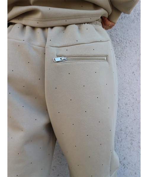 TRUNC（トランクエイティーエイト）の「Half Zip Sweat SET UP（スウェット・レディース・ブラック/ブラウン/ベージュ・FREE）」の13枚目の写真