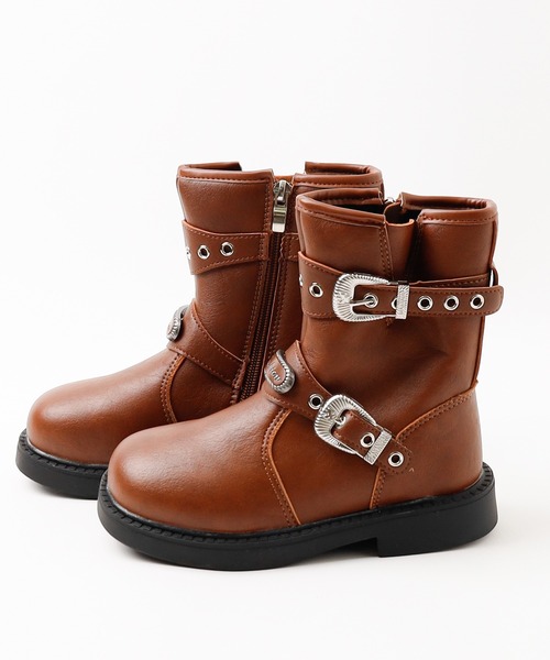 URBAN CHERRY（アーバンチェリー）の「ベルトデザインエンジニアブーツ（ブーツ・キッズ・ブラウン/ブラック・18.0cm/19.0cm/19.5cm/20.0cm/20.5cm/21.0cm/21.5cm/22.5cm/18.5cm）」の9枚目の写真