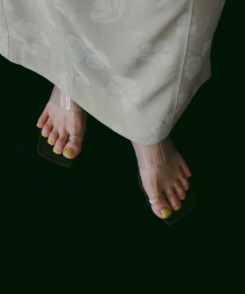 anuke(アンヌーク)の「Square Clear Sandals(サンダル・レディース・クリア・36inch/38inch/37inch)」の1枚目の写真