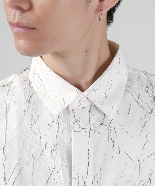 LUXSTYLE(ラグスタイル)の「クラック柄クリンクルシャツ(シャツ/ブラウス・メンズ・ホワイト/ブラック・L/M)」の7枚目の写真