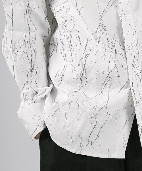 LUXSTYLE(ラグスタイル)の「クラック柄クリンクルシャツ(シャツ/ブラウス・メンズ・ホワイト/ブラック・L/M)」の9枚目の写真