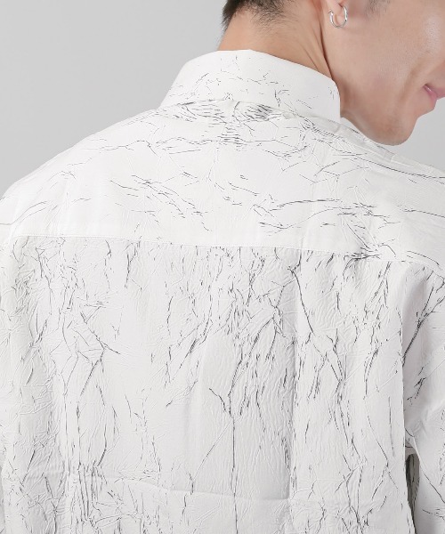 LUXSTYLE(ラグスタイル)の「クラック柄クリンクルシャツ(シャツ/ブラウス・メンズ・ホワイト/ブラック・L/M)」の10枚目の写真