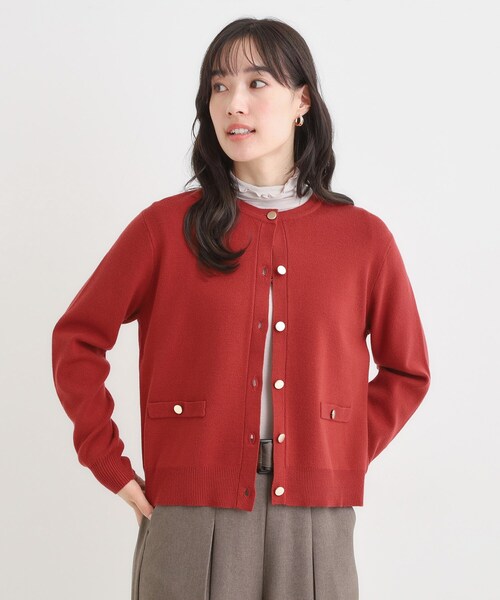 DRESKIP（ドレスキップ）の「【セットアップ可/洗濯機可】もちもちタッチが心地よい クルーネックカーディガン（カーディガン/ボレロ・レディース・ダークブラウン/ブラック/レッド系1・01/02/03/04）」の12枚目の写真