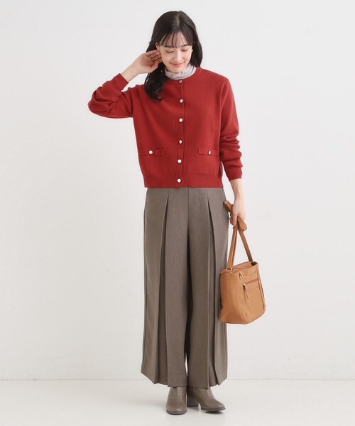 DRESKIP（ドレスキップ）の「【セットアップ可/洗濯機可】もちもちタッチが心地よい クルーネックカーディガン（カーディガン/ボレロ・レディース・ダークブラウン/ブラック/レッド系1・01/02/03/04）」の14枚目の写真