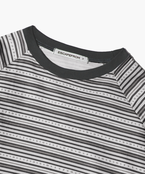 ESCAPEFROM(エスケープフロム)の「フルラブ ESCF エンドグレー スター ロゴ ストライプ フルプリント ロングスリーブ(Tシャツ/カットソー・レディース・その他・MEDIUM/LARGE)」の2枚目の写真