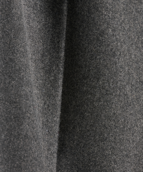 TTUDEMENT(トュードメント)の「WOOL ONE-TUCK WIDE SLACKS CHARCOAL(スラックス・レディース・その他・SMALL/MEDIUM)」の8枚目の写真