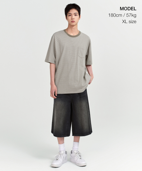 MUSINSA STANDARD（ムシンサスタンダード）の「マイクロストライプリラックスポケットTシャツ[オリーブ/アイボリー]（Tシャツ/カットソー・メンズ・その他・SMALL/LARGE/X-LARGE/XX-LARGE/XXX-LARGE/MEDIUM）」の2枚目の写真