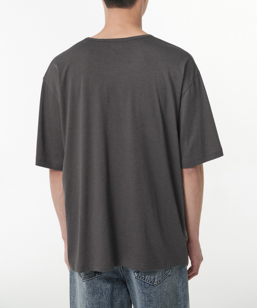 MUSINSA STANDARD（ムシンサスタンダード）の「リラックスドCRスクープネックTシャツ[ガンメタル]（Tシャツ/カットソー・メンズ・その他・XX-LARGE/LARGE/MEDIUM/X-LARGE/SMALL）」の3枚目の写真