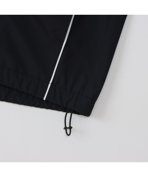 Champion（チャンピオン）の「チャンピオン  ZIP JACKET（ナイロンジャケット・レディース・ブラック/サンドグレー・M/L）」の10枚目の写真