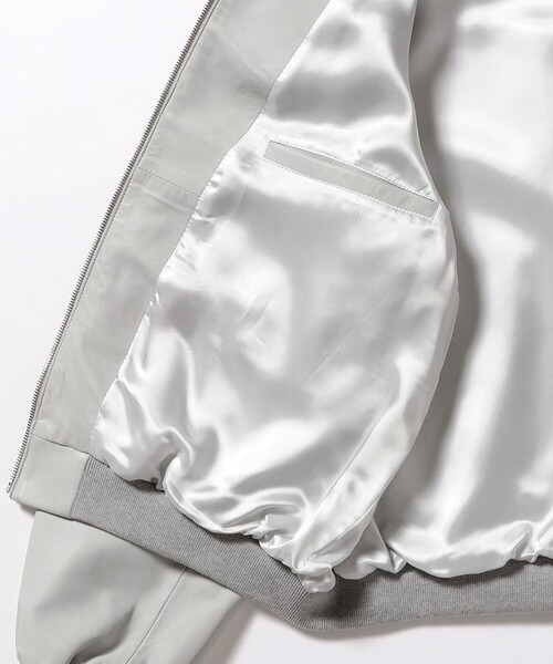 International Gallery BEAMS（インターナショナルギャラリービームス）の「QUATTROCCHI / シープレザー アビエーター ジャケット（ブルゾン・メンズ・ブラック/ライトグレー・44/48/46）」の8枚目の写真