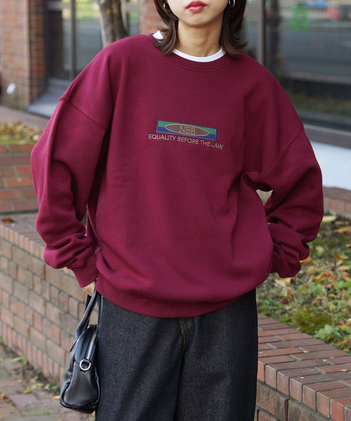Chillfar(チルファー)の「裏起毛ヴィンテージロゴ刺繍スウェット(スウェット・レディース・レッド/ブラウン/グリーン/ホワイト/ネイビー系1/バーガンディー/グリーン系/オートミール/イエロー/ブラック系/イエロー系/グレー/ネイビー系/ブラック/ブラウン系/グレー系その他・FREE)」の16枚目の写真