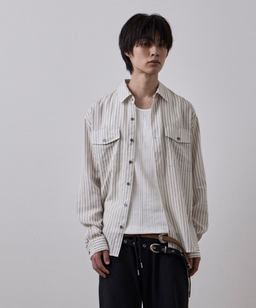 LEARVE(ルアブ)の「ダブルポケットシルキードビーストライプシャツ(シャツ/ブラウス・メンズ・その他・MEDIUM/LARGE/X-LARGE)」の1枚目の写真