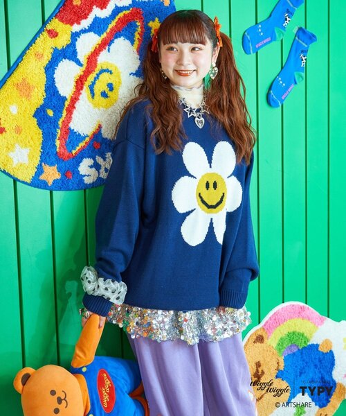 WIGGLE WIGGLE(ウィグルウィグル)の「【wigglewiggle】柄ジャガードニット(ニット/セーター・レディース・オフホワイト/ネイビー・ONE SIZE)」の2枚目の写真