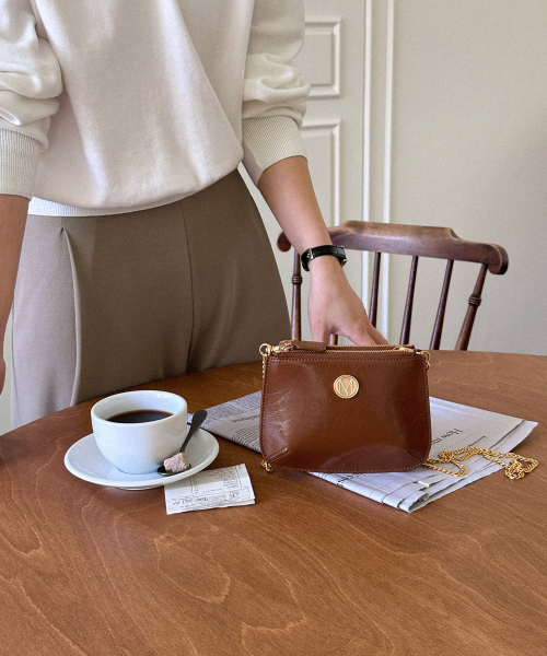 COTEDEMOI(コテドムア)の「Ecrin mini double chain bag - Caramel(メッセンジャーバッグ・レディース・その他・FREE)」の2枚目の写真