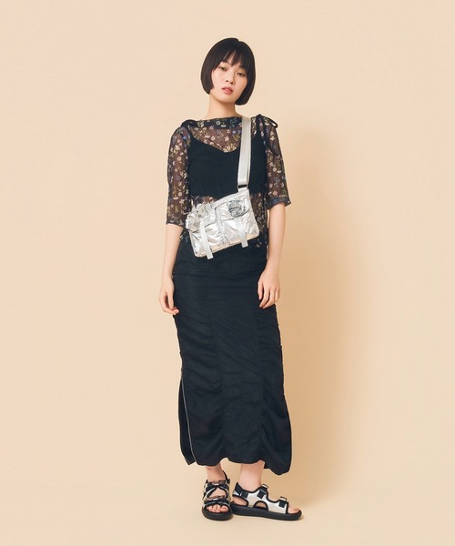 Casselini(キャセリーニ)の「Casselini(キャセリーニ)バラモチーフミニショルダー(ショルダーバッグ・レディース・レッド/ブラック/カーキ/シルバー/ブラック系その他/ホワイト・FREE)」の9枚目の写真