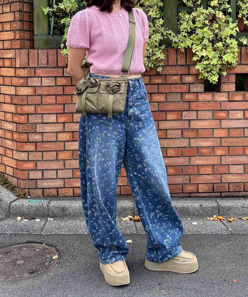 Casselini(キャセリーニ)の「Casselini(キャセリーニ)バラモチーフミニショルダー(ショルダーバッグ・レディース・レッド/ブラック/カーキ/シルバー/ブラック系その他/ホワイト・FREE)」の18枚目の写真