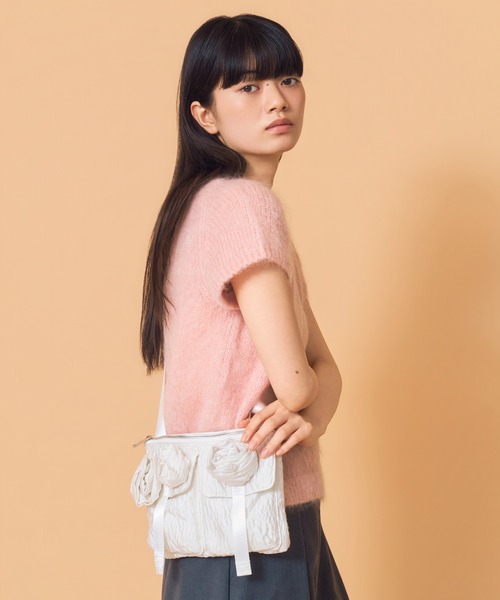 Casselini(キャセリーニ)の「Casselini(キャセリーニ)バラモチーフミニショルダー(ショルダーバッグ・レディース・レッド/ブラック/カーキ/シルバー/ブラック系その他/ホワイト・FREE)」の9枚目の写真