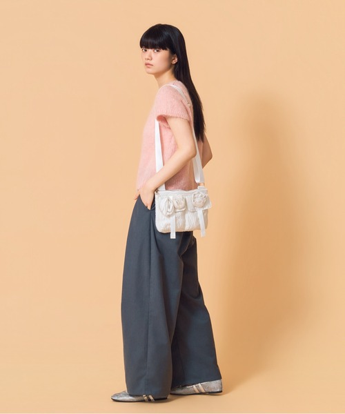 Casselini(キャセリーニ)の「Casselini(キャセリーニ)バラモチーフミニショルダー(ショルダーバッグ・レディース・レッド/ブラック/カーキ/シルバー/ブラック系その他/ホワイト・FREE)」の10枚目の写真