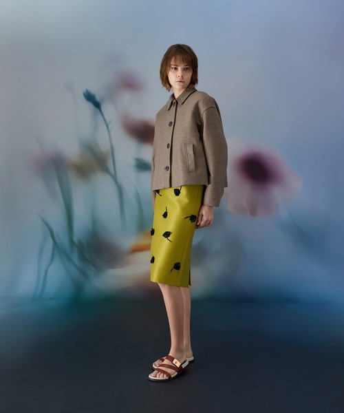 CHARLES & KEITH(チャールズ & キース)の「Aelin エイリン キャンバスメタリックバックル ストラッピーサンダル(サンダル・レディース・マルチ・23.5cm/23cm/22.5cm/25.5cm/25cm/24.5cm)」の6枚目の写真