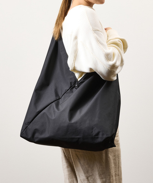 Butler Verner Sails(バトラーヴァーナーセイルス)の「Butler Verner Sails バトラーバーナーセイルズ / 撥水ブリザテックナイロントートバッグ あずま袋 / JA-3028(トートバッグ・メンズ・オリーブ/ブラック/ベージュ系その他・FREE)」の4枚目の写真