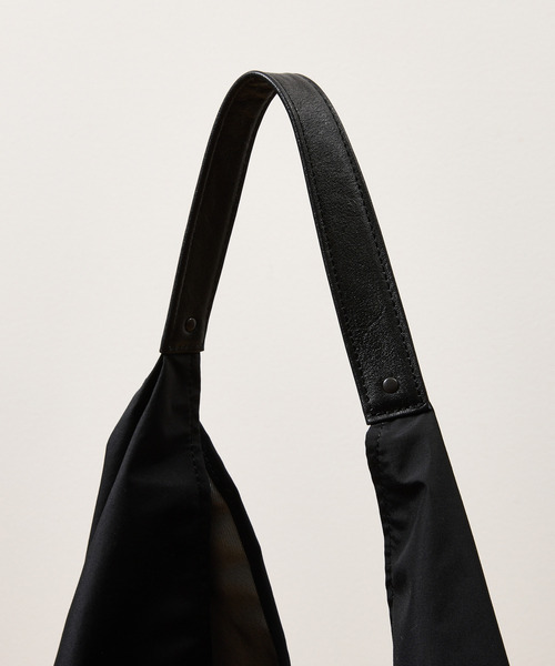 Butler Verner Sails(バトラーヴァーナーセイルス)の「Butler Verner Sails バトラーバーナーセイルズ / 撥水ブリザテックナイロントートバッグ あずま袋 / JA-3028(トートバッグ・メンズ・オリーブ/ブラック/ベージュ系その他・FREE)」の12枚目の写真