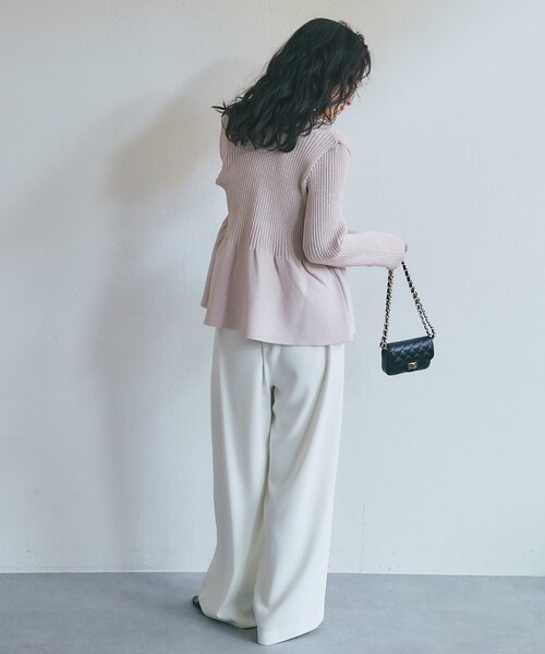 La boutique BonBon（ラブティックボンボン）の「【お上品きらきら】ラメペプラム前後２WAYカーディガン（カーディガン/ボレロ・レディース・ピンク/ネイビー/ライトグレー/ホワイト・FREE）」の5枚目の写真