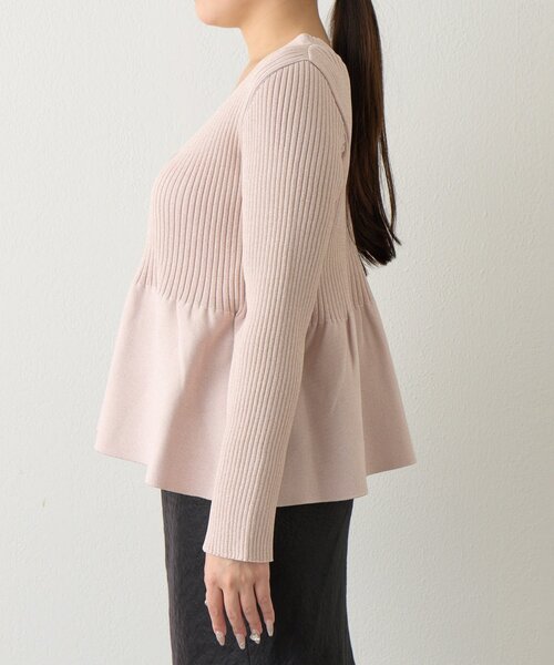 La boutique BonBon（ラブティックボンボン）の「【お上品きらきら】ラメペプラム前後２WAYカーディガン（カーディガン/ボレロ・レディース・ピンク/ネイビー/ライトグレー/ホワイト・FREE）」の13枚目の写真