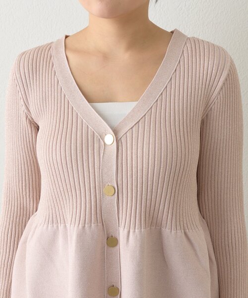 La boutique BonBon（ラブティックボンボン）の「【お上品きらきら】ラメペプラム前後２WAYカーディガン（カーディガン/ボレロ・レディース・ピンク/ネイビー/ライトグレー/ホワイト・FREE）」の16枚目の写真