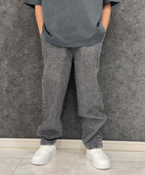 SHISKY(シスキー)の「ケミカルウォッシュ デニム リラックスパンツ(デニムパンツ・キッズ・ブラック/ブルー・160/150/140/130/120/110)」の6枚目の写真