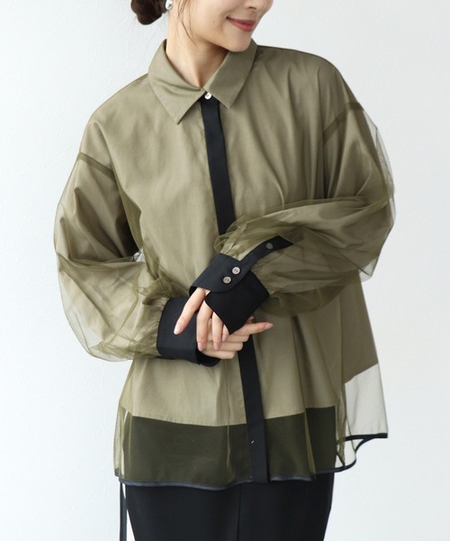 Jines(ジネス)の「チュールレイヤード配色シャツ(シャツ/ブラウス・レディース・グレー/カーキ/アイボリー・38)」の1枚目の写真