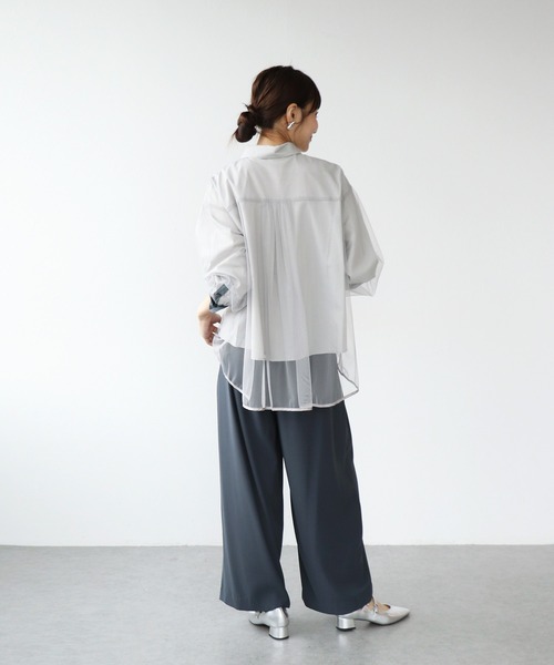 Jines(ジネス)の「チュールレイヤード配色シャツ(シャツ/ブラウス・レディース・グレー/カーキ/アイボリー・38)」の20枚目の写真