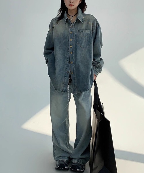 meJane（ミージェーン）の「スタッズディテール ウォッシュデニムシャツ（シャツ/ブラウス・レディース・ブルー・L/M）」の9枚目の写真