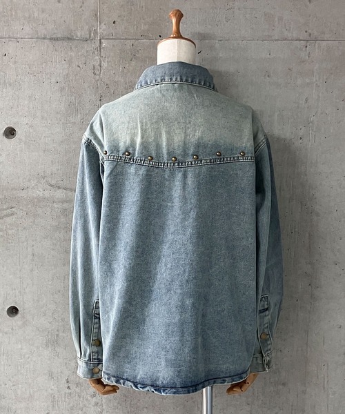 meJane（ミージェーン）の「スタッズディテール ウォッシュデニムシャツ（シャツ/ブラウス・レディース・ブルー・L/M）」の13枚目の写真