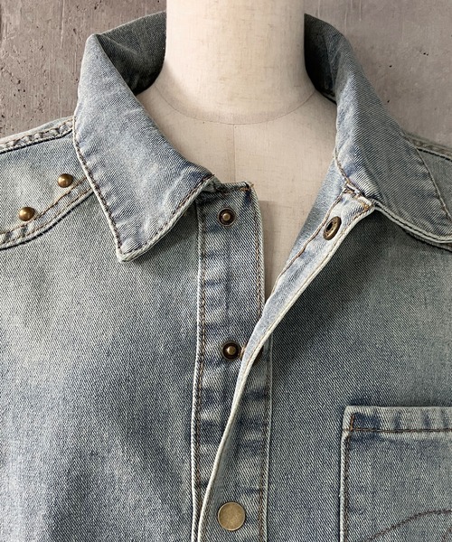 meJane（ミージェーン）の「スタッズディテール ウォッシュデニムシャツ（シャツ/ブラウス・レディース・ブルー・L/M）」の15枚目の写真