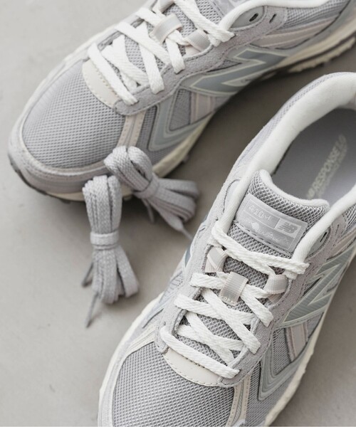 NEW BALANCE(ニューバランス)の「<New Balance>410 v5 スニーカー(スニーカー・レディース・オフホワイト/グレー/ブラック・22.5cm/23cm/23.5cm/24cm/24.5cm/25cm)」の7枚目の写真