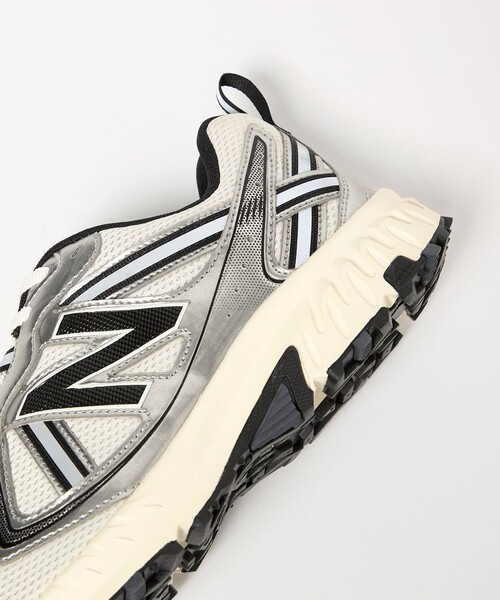 NEW BALANCE(ニューバランス)の「<New Balance>410 v5 スニーカー(スニーカー・レディース・オフホワイト/グレー/ブラック・22.5cm/23cm/23.5cm/24cm/24.5cm/25cm)」の17枚目の写真
