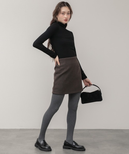 HEILIS(ヘイリス)の「フェイクウールミニスカート / ブラックブ ラウン 台形 スカート ミニ丈 ボトムス デート クリスマス 女子会 忘年会 黒 茶色 ガーリー カジュアル トレンド ウール 保温 秋服 冬服 ウエストゴム フリーサイズ ファスナー(スカート・レディース・ブラック/ブラウン・FREE)」の11枚目の写真