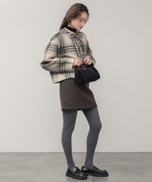 HEILIS(ヘイリス)の「フェイクウールミニスカート / ブラックブ ラウン 台形 スカート ミニ丈 ボトムス デート クリスマス 女子会 忘年会 黒 茶色 ガーリー カジュアル トレンド ウール 保温 秋服 冬服 ウエストゴム フリーサイズ ファスナー(スカート・レディース・ブラック/ブラウン・FREE)」の18枚目の写真