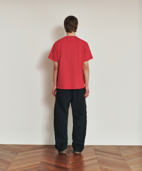 HEUTE(ホイテ)の「HEUTE T-SHIRT (RED)(Tシャツ/カットソー・メンズ・レッド・M/L)」の4枚目の写真