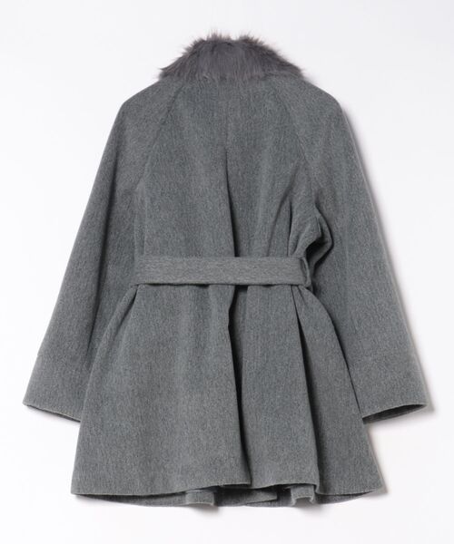 VIS（ビス）の「ファー付きAラインステンコート（ステンカラーコート・レディース・キナリ/グレー/ダークブラウン・FREE）」の4枚目の写真