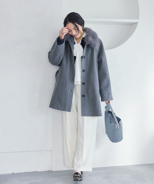 VIS（ビス）の「ファー付きAラインステンコート（ステンカラーコート・レディース・キナリ/グレー/ダークブラウン・FREE）」の22枚目の写真