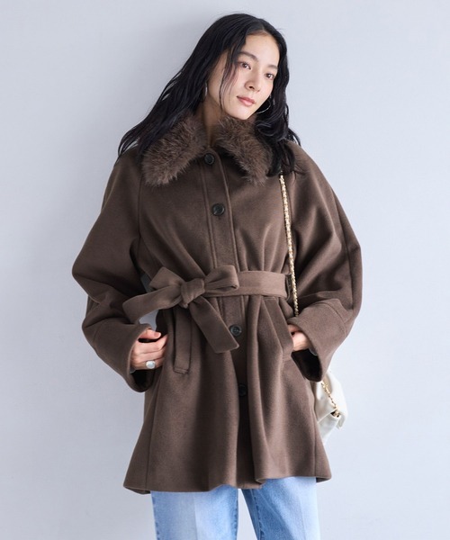 VIS（ビス）の「ファー付きAラインステンコート（ステンカラーコート・レディース・キナリ/グレー/ダークブラウン・FREE）」の15枚目の写真