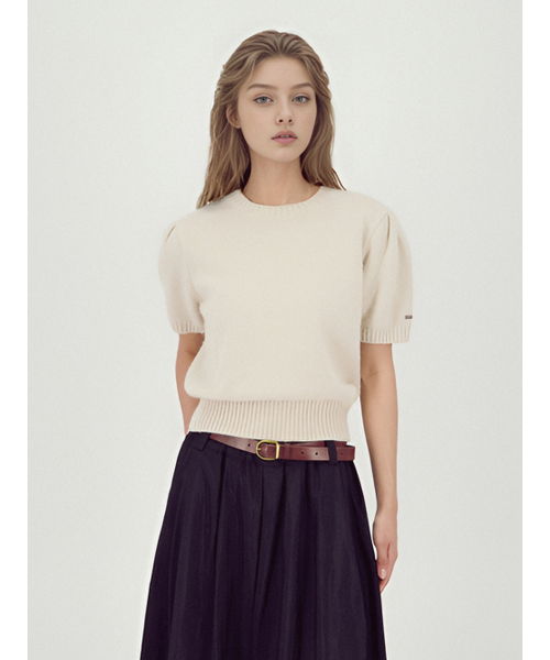 ACUD(アクド)の「Balloon Shoulder Half Knit Beige(ニット/セーター・レディース・ベージュ・FREE)」の5枚目の写真