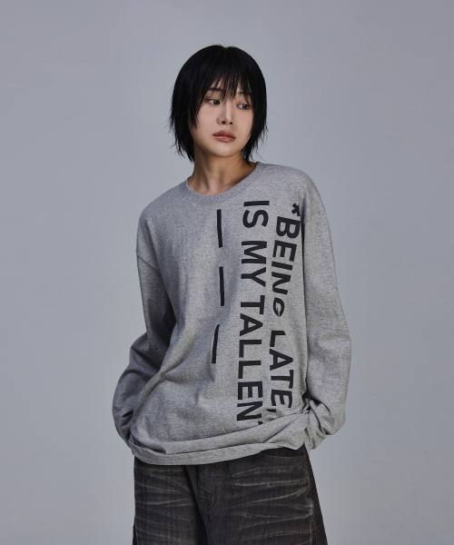 SCALLYWAG（スカリーワグ）の「BLIMT レタリングロングスリーブ[グレー]（Tシャツ/カットソー・レディース・その他・M/L）」の2枚目の写真