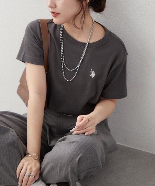 U.S. POLO ASSN.(ユーエスポロアッスン)の「【U.S. POLO ASSN. ×RMAF】スムースTシャツ(Tシャツ/カットソー・レディース・スミクロ/ネイビー/イエロー/オートミール/オフホワイト/その他12/ブラウン/ピンク/ブラック・FREE)」の4枚目の写真