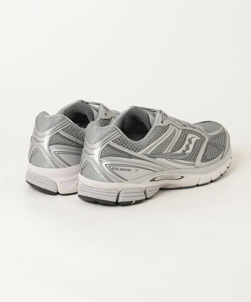 Saucony（サッカニー）の「サッカニー 【SAUCONY】- スニーカー【PROGRID OMNI９TMY WHITE/SILVER S70832-6】（スニーカー・メンズ・ホワイト×シルバー・29.0cm）」の2枚目の写真