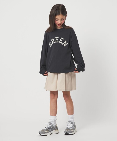 green label relaxing（グリーンレーベルリラクシング）の「GREENロゴ ロングTシャツ / キッズ  100cm-160cm（Tシャツ/カットソー・キッズ・ケリーグリーン/ダークグレー/オフホワイト・130cm/120cm/160cm/150cm/140cm/100cm/110cm）」の11枚目の写真