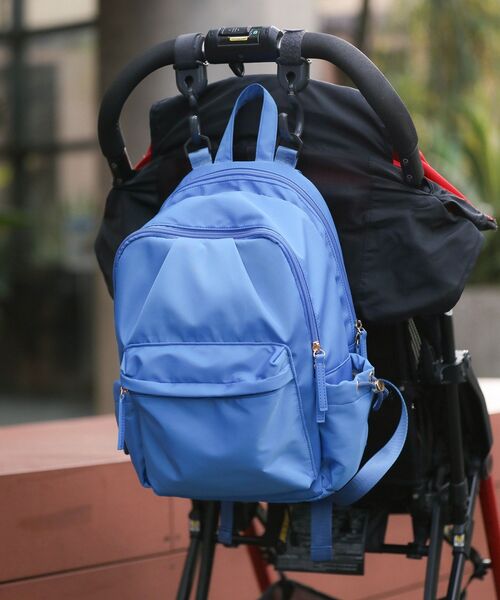 Green　Parks（グリーンパークス）の「【10ポケBag】収納アドバイザー監修2層リュック（バックパック/リュック・レディース・ベージュ/ブラック/グレー/ブルー・FREE）」の15枚目の写真